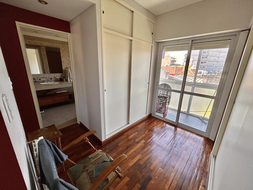 Venta Departamento 4 Ambientes Con Balcón Saenz Peña