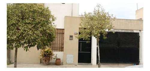 Imagen 2 de 14 de Casa En Venta En Nueve De Julio