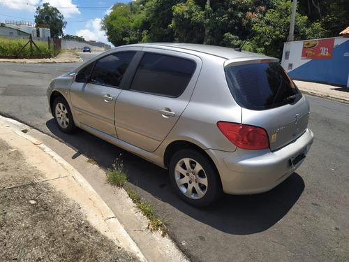 Peugeot 307 - Presence Pack 2008 - Flex