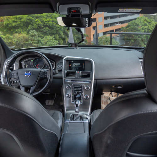 Volvo XC60 2.0 T5