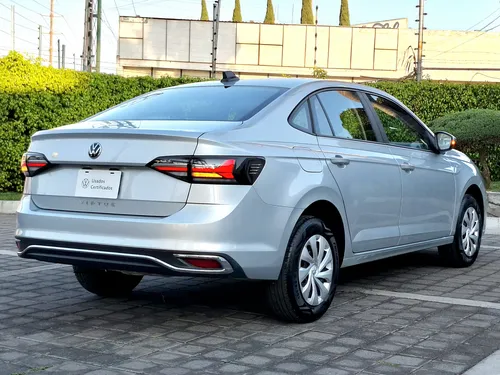 Volkswagen Virtus 4p Trendline L4/1.6 Aut