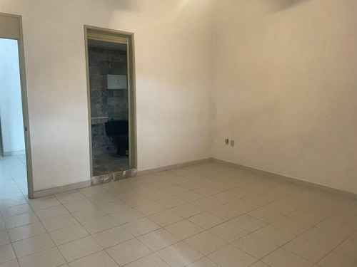 Casa En Venta En Villas De Irapuato, Irapuato, Gto.