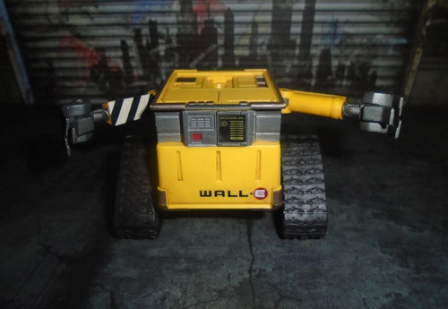 Figura De Wall-e Incompleta