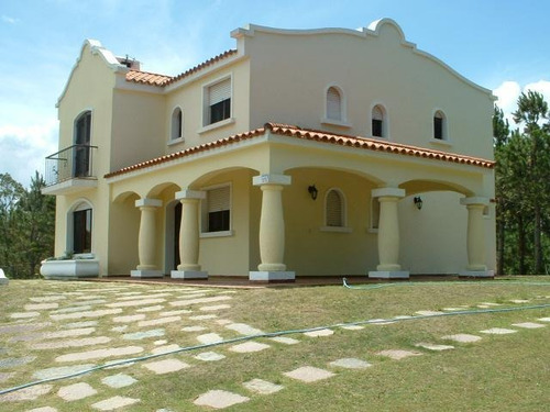 Casa - Montoya