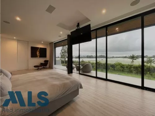 Estrena. ¡imponente Y Perfecta! Piscina, Jacuzzi,...(mls#242405)