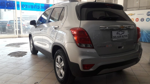 Imagen 2 de 11 de Chevrolet Tracker Fwd Premier