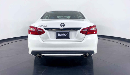 Imagen 6 de 15 de 106592 - Nissan Altima 2017 Con Garantía