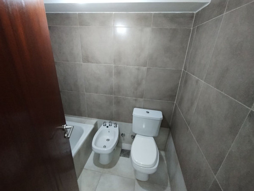 Alquiler Monoambiente Balcón V Luro Amenities