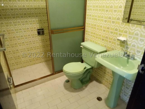 Imagen 4 de 10 de Townhouse En Venta Longa Espana #23-5555 Johana Blan 04123368346