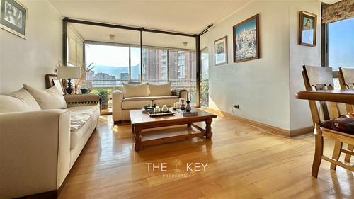 Dpto En Arriendo 4 Dormitorios - Parque Araucano, Las Condes