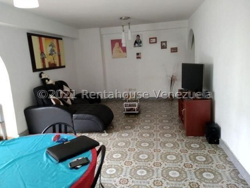 Imagen 7 de 15 de Apartamento En Venta La Urbina Cód: 22-9003 0414-308-17-31 Dexy-s