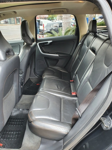 Volvo Xc60 2.0 Awd 203cv 2011