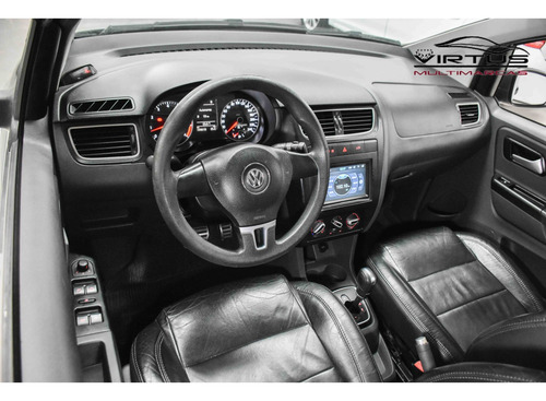 Volkswagen Crossfox 1.6 MI 8V FLEX 4P AUTOMATIZADO