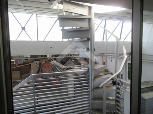 Imagen 3 de 17 de Bodega En Venta En Santiago