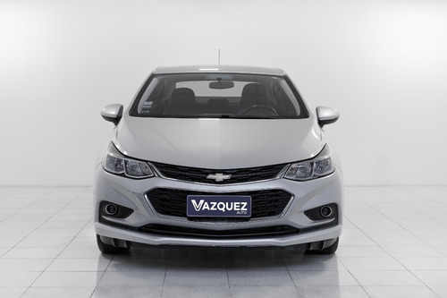 Imagen 2 de 17 de Chevrolet Cruze 1.4 4p Lt 2019