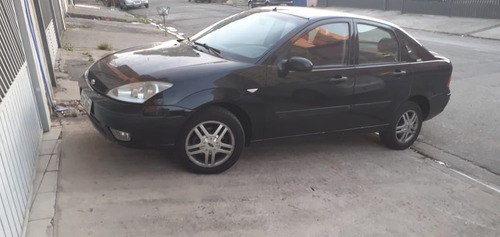 Ford Focus Sedan 2.0 Ghia Aut. 4p