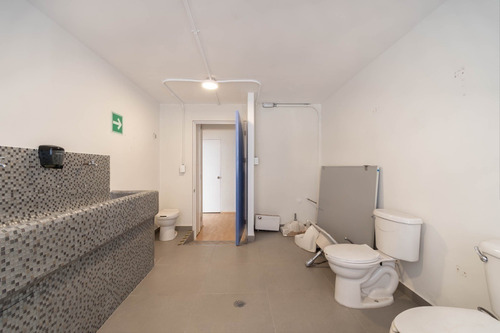 Imagen 10 de 22 de Renta O Venta Con Uso De Suelo En Las Lomas