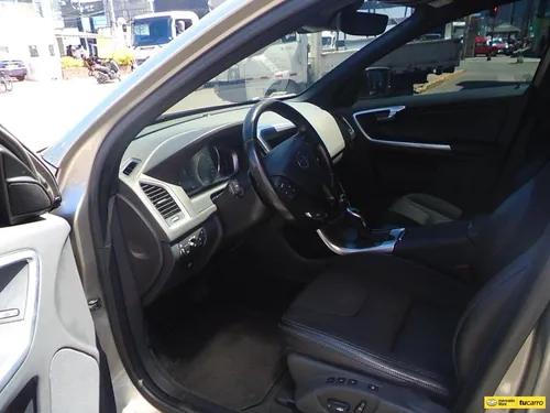 Volvo XC60 2.5 T5 Awd Kinetic