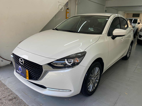 Mazda 2 Sedan 1.5 Touring