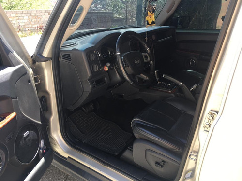 Jeep Commander Sport Wagon