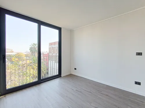 Edificio Rosas (1 Est. 1 Bod.) Vista Poniente Piso 5