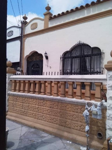 Imagen 3 de 13 de Casa En Venta En El Centro De Monterrey