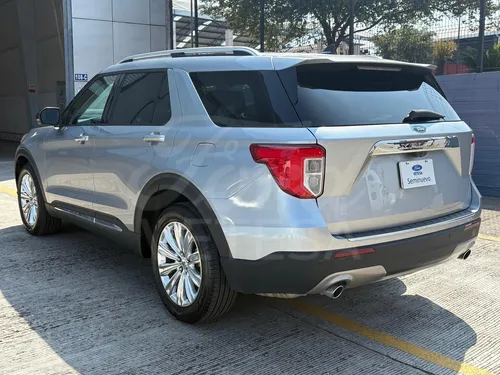 Ford Explorer Limited 2022