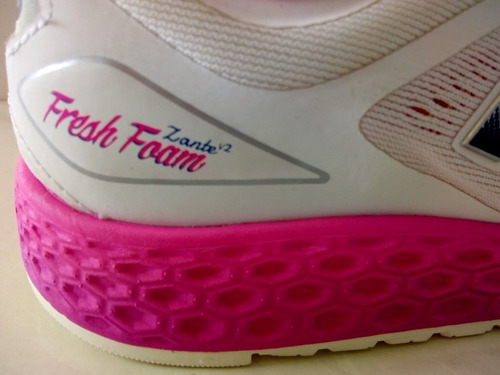 Tênis Feminino New Balance*