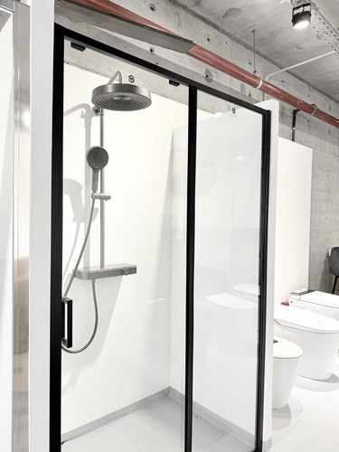 Mampara De Baño Corrediza Vidrio Templado 6mm Marco Cromo Transparente Negro