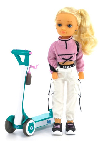 Nancy Un Dia Con Mi Patinete Con Accesorios 42cm Famosa