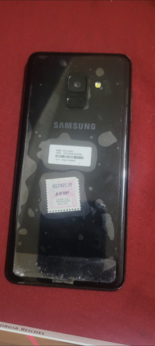 Teléfono Celular Samsung Galaxy A8 2018 Negro (Usado)