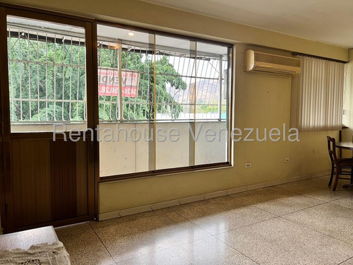Apartamento En Venta En La Victoria, Aragua, Piso Bajo. Ljsa 25-16384