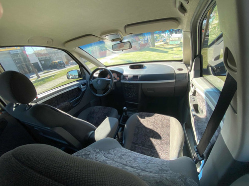 Chevrolet Meriva 1.8 Gls 2004