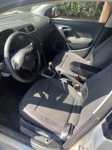 Volkswagen Vento 2.0 Highline Mt