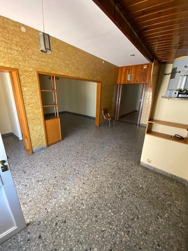 Imagen 7 de 14 de Casa 4 Ambientes En Venta - Loma Hermosa, Tres De Febrero.