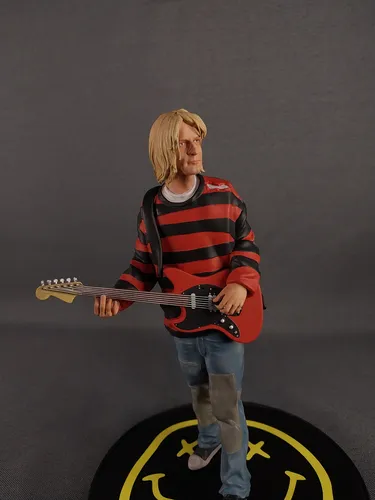 Nirvana: guitarra destruída por Kurt Cobain é vendida em