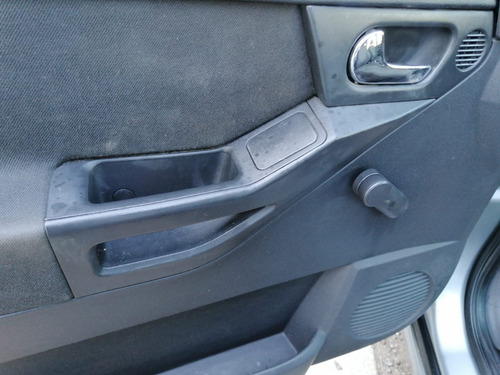 Imagen 9 de 14 de Chevrolet Meriva Paquete M 2007