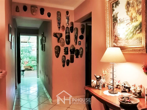Casa En Venta En Macul