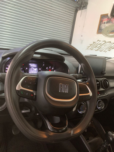 Fiat Cronos 1.0 Drive Flex 4p