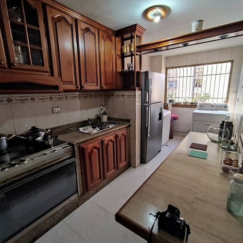 Imagen 5 de 17 de Bello Apartamento En Los Nuevos Teques