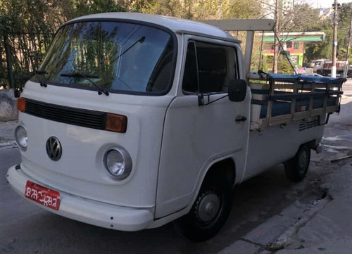 Imagem 1 de 8 de Volkswagen Kombi 2000 1.6 2p Gasolina