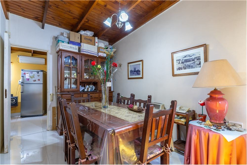 Imagen 4 de 21 de Casa En Ph 3 Dormitorios C Depto Venta La Plata