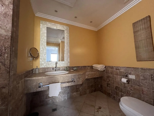 Penthouse En Venta De Lujo Amueblado En Fishing Lodge De La Marina De Cap Cana, Punta Cana, 1 Habitación