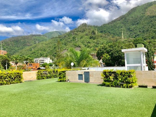 Imagen 1 de 29 de Casa Exclusiva En Venta Altamira / Castellana