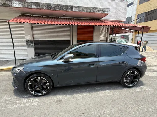 Cupra Leon 245Hp