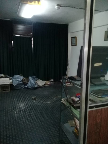 Imagen 13 de 14 de Locales En Venta Urb Los Chaguaramos