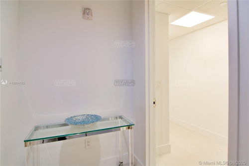 Imagen 14 de 15 de Departamento En Venta Ubicado En Bal Harbour, Miami