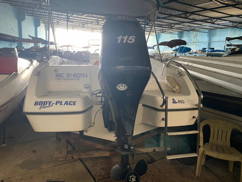 Lancha Tipo Fishing 20 Pes