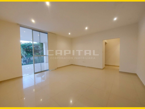 Casa Con Piscina En Alquiler En Condominio Colinas Del Urubó