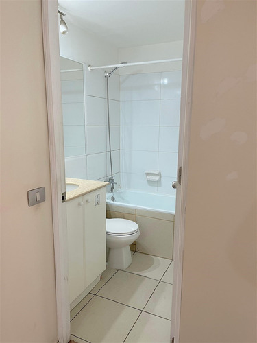Oportunidad! Departamento 2d/1b Santa Isabel 765, Santiago